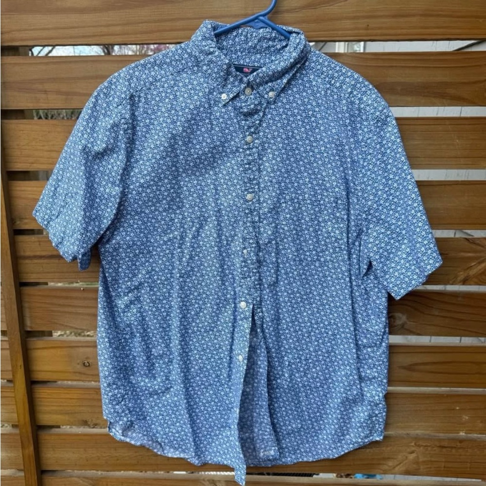 Vineyard Vines Men's Blue Floral Button-Up Casual Short Sleeve Shirt